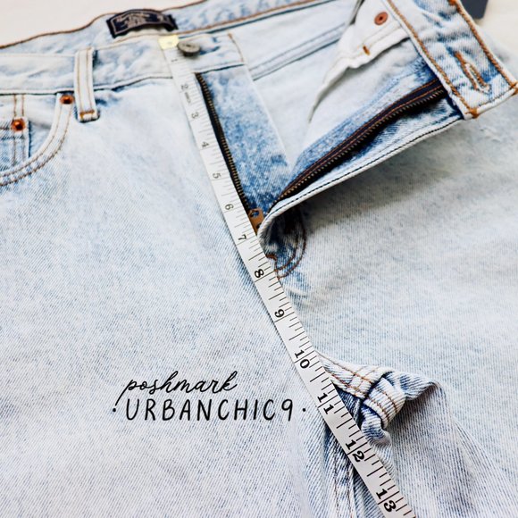 SOLD ABERCROMBIE High Rise Mom Jean Acid 28L - Picture 11 of 16